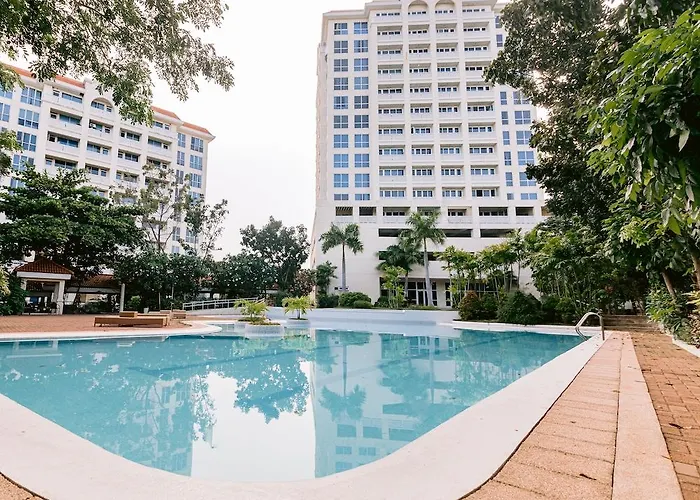 Resort Sotogrande And In Cebu
