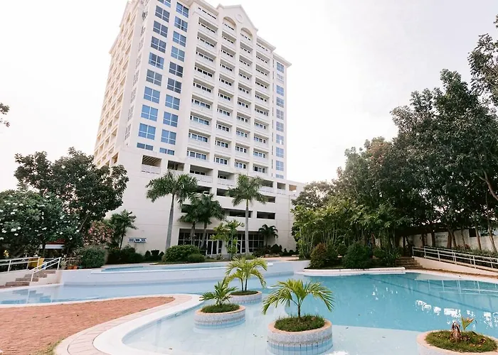 Sotogrande And In Cebu 4*