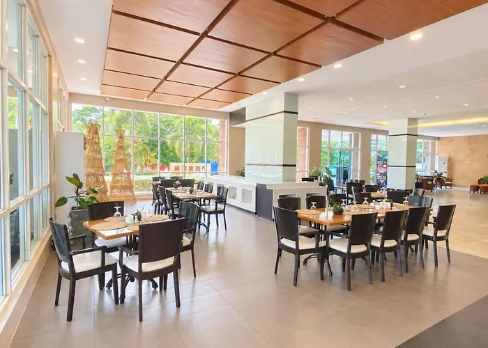 Sotogrande Hotel&resort In Cebu Resort 4*